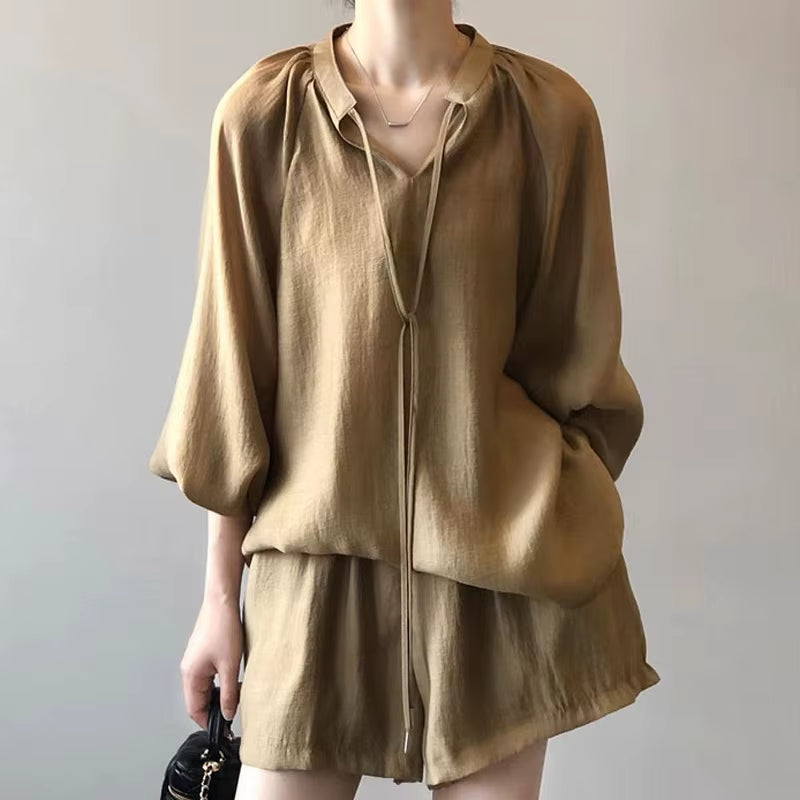 Fashionable Elegant 2025 New in Summer Women'S Solid Color Loose V-Neck Lantern Sleeve High Waist Shorts Casual Two-Piece Set